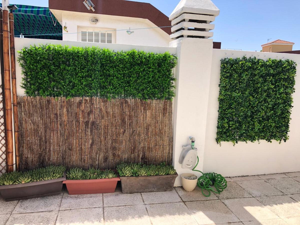 El Cortijuelo. Magnificent Triplex Terraced House With Rooftop Of 18M2, Overlooking The Sea. Parking Torremolinos Buitenkant foto