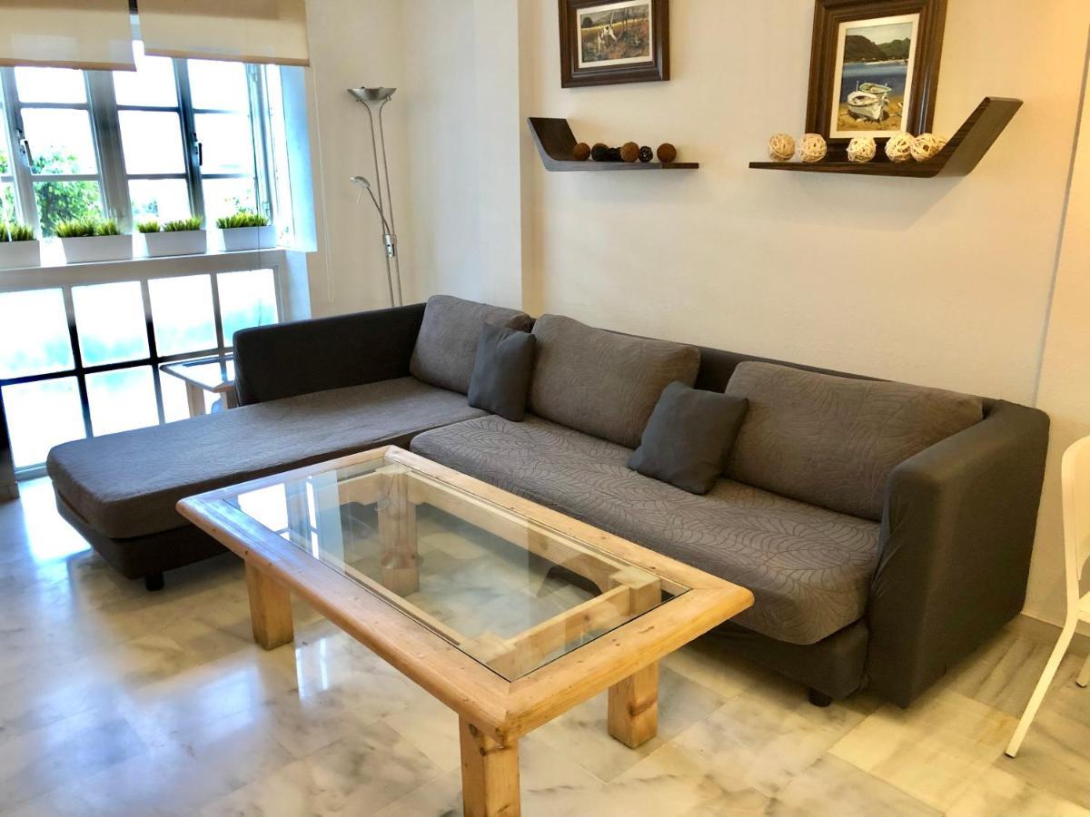 El Cortijuelo. Magnificent Triplex Terraced House With Rooftop Of 18M2, Overlooking The Sea. Parking Torremolinos Buitenkant foto