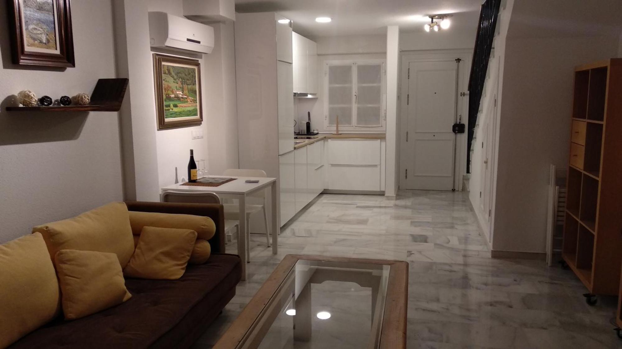 El Cortijuelo. Magnificent Triplex Terraced House With Rooftop Of 18M2, Overlooking The Sea. Parking Torremolinos Buitenkant foto