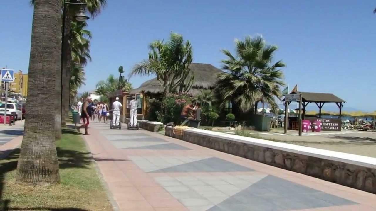 El Cortijuelo. Magnificent Triplex Terraced House With Rooftop Of 18M2, Overlooking The Sea. Parking Torremolinos Buitenkant foto